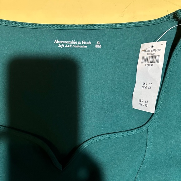 Abercrombie and Fitch body suit - Picture 3 of 4